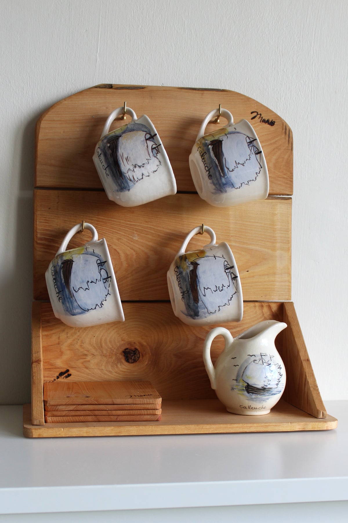 Set 4 Tazas más Lechera, Cerámica Canto de Rana