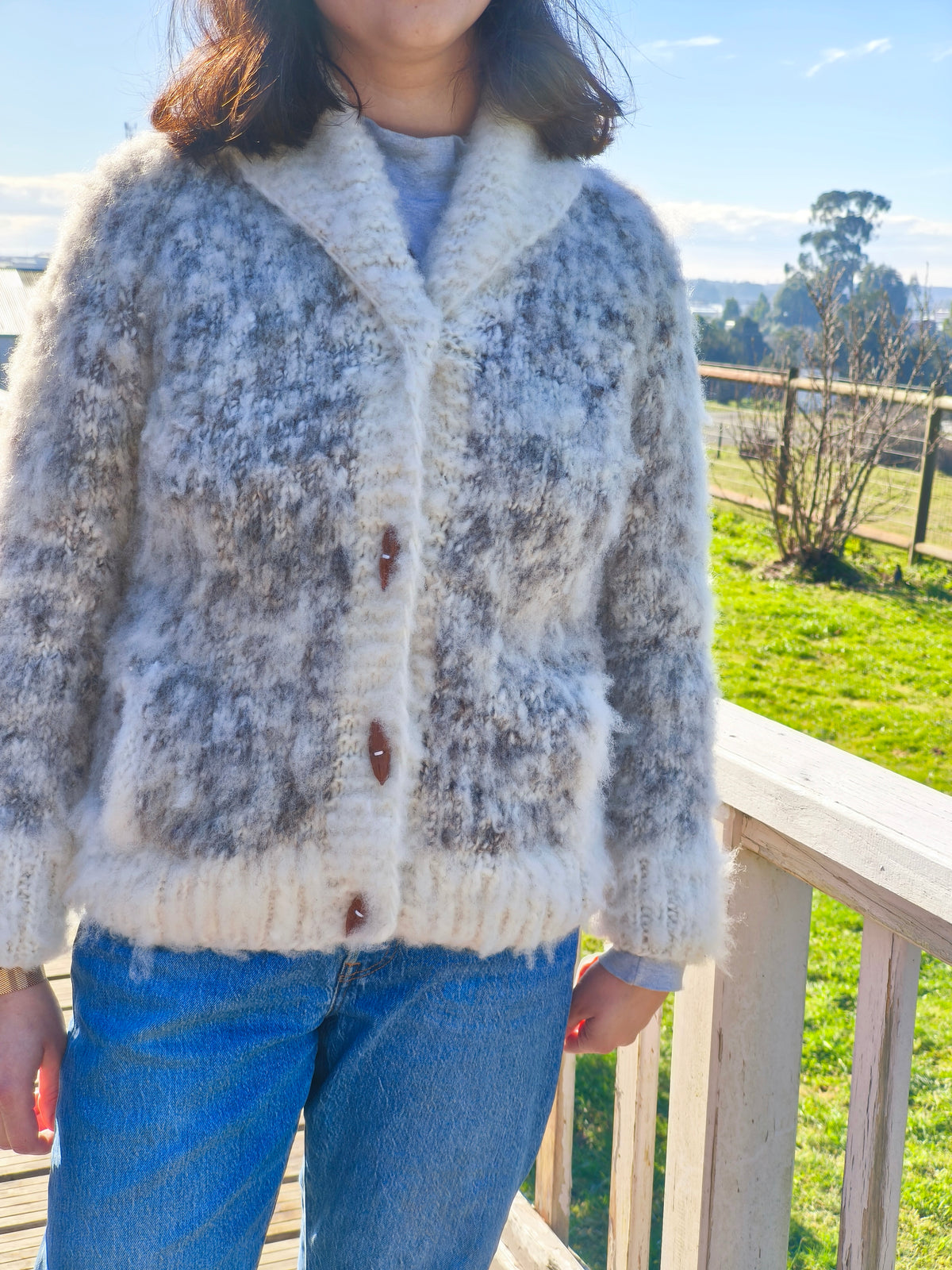 Cardigan Artesanal de Lana de Oveja, Sur de Chile