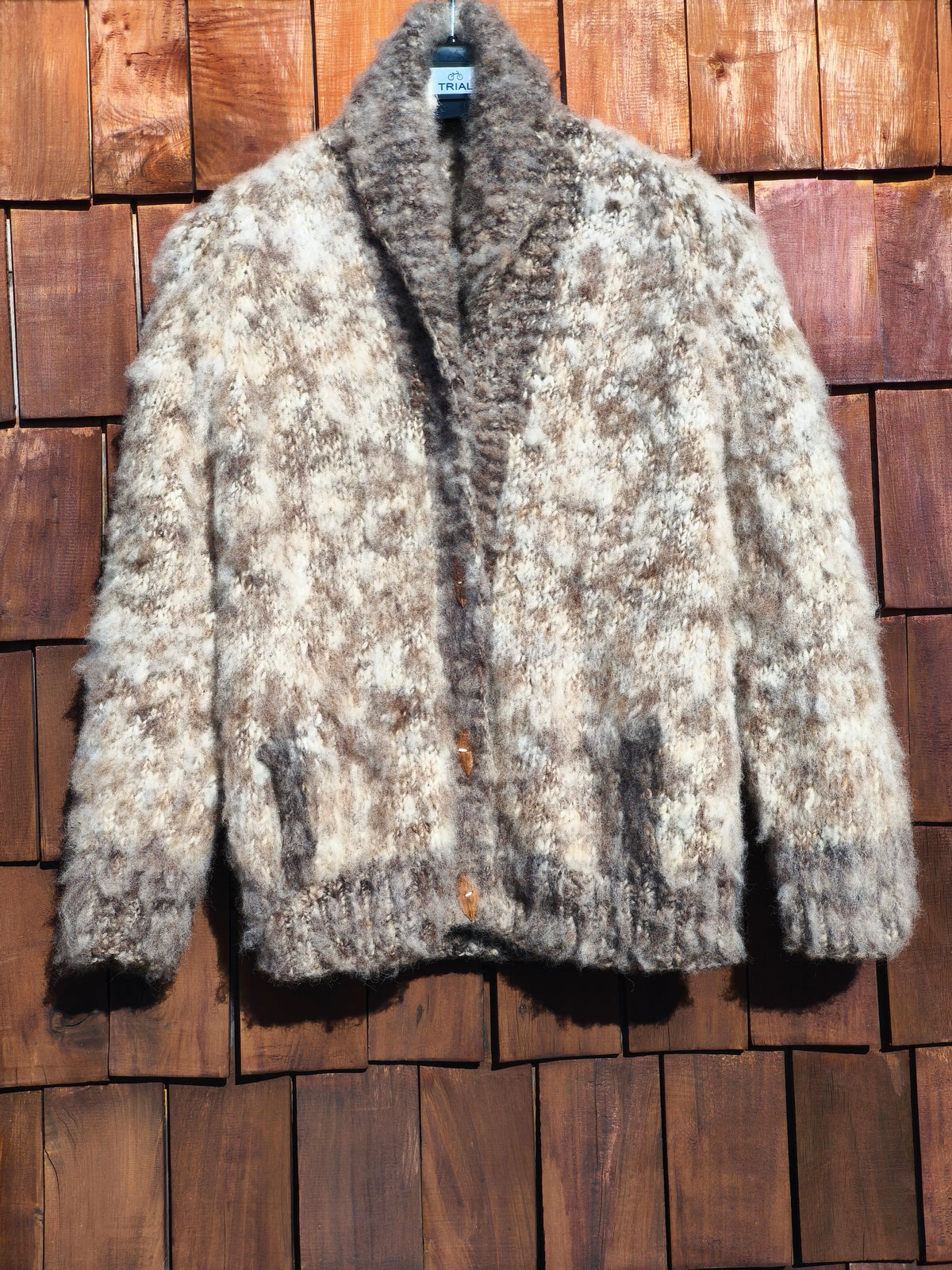 Cardigan Artesanal de Lana de Oveja, Sur de Chile